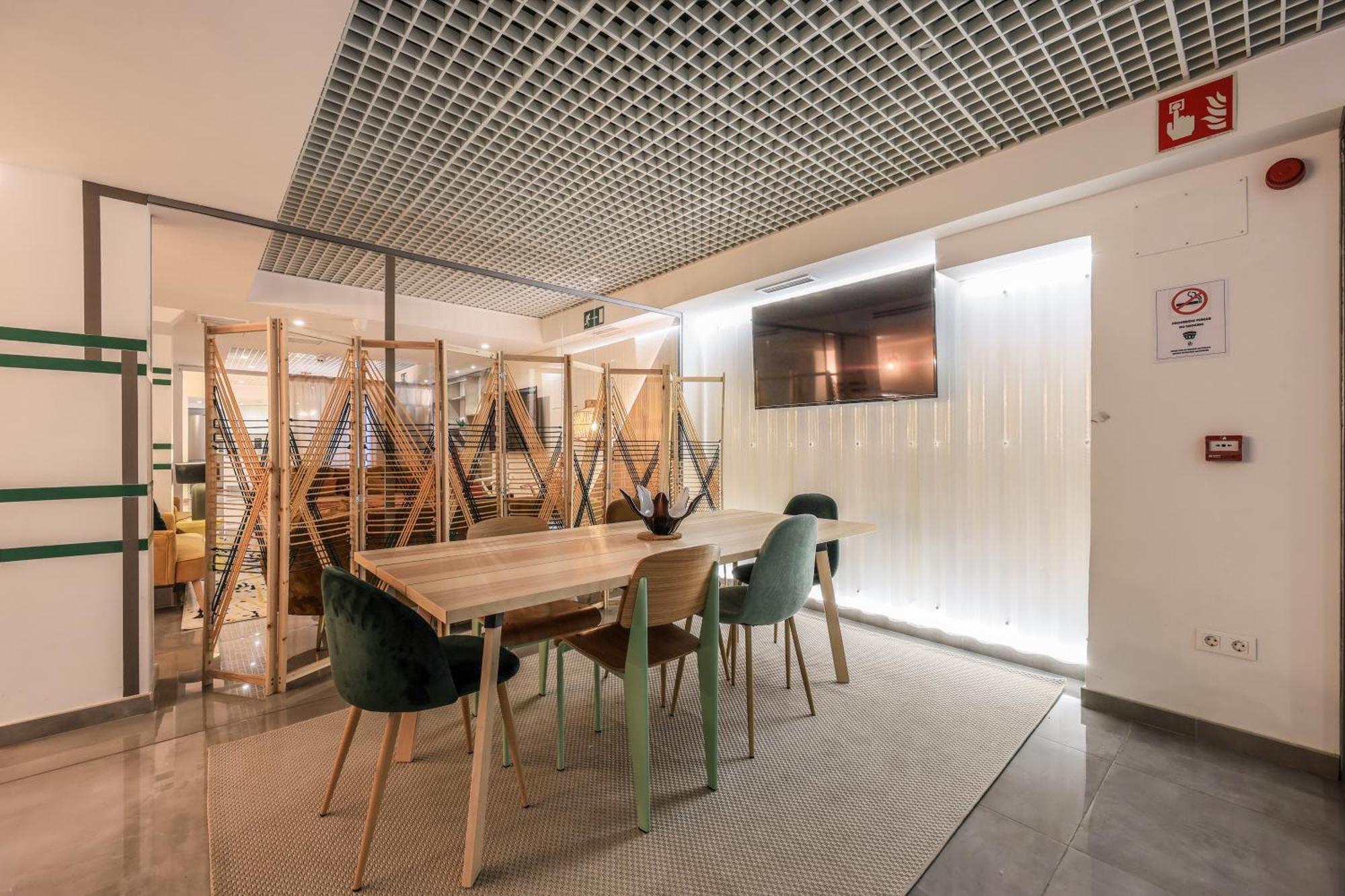 Amazinn Places Blasco De Garay 113 Madrid Exterior photo